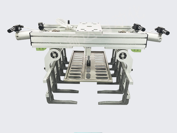 現(xiàn)貨 袋子碼垛機器人夾具