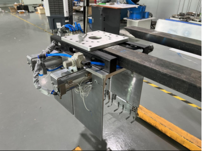 紙箱碼垛用什么機器人夾具更合適？